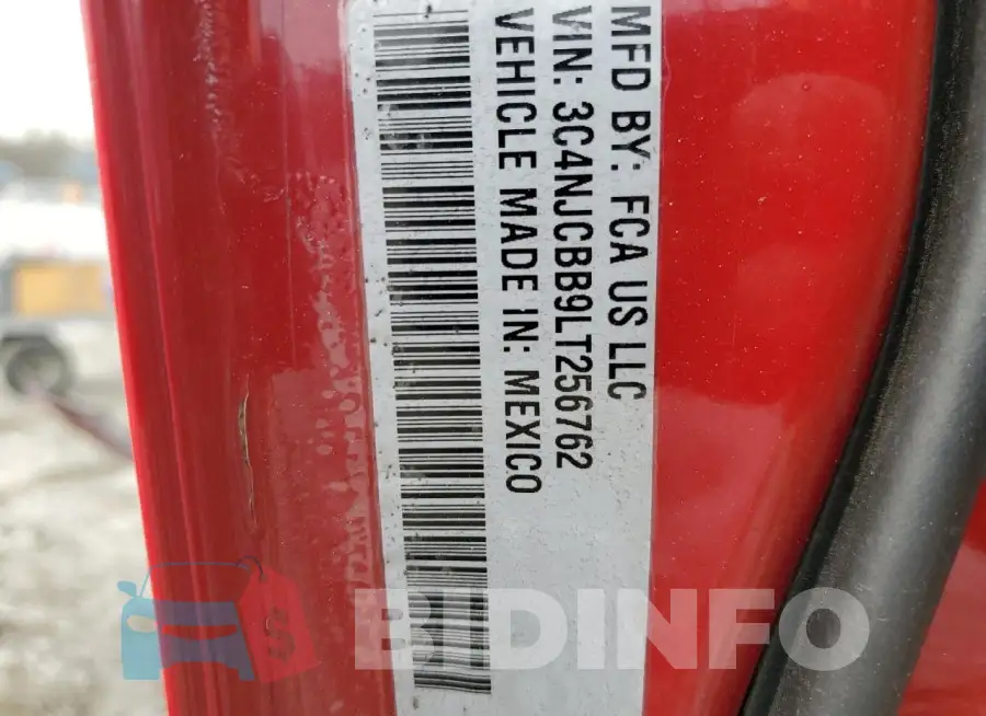 3C4NJCBB9LT256762 Photo# 12