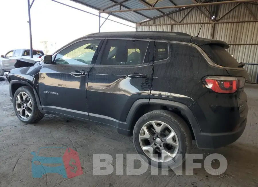 3C4NJDCB3LT159934 Photo# 2