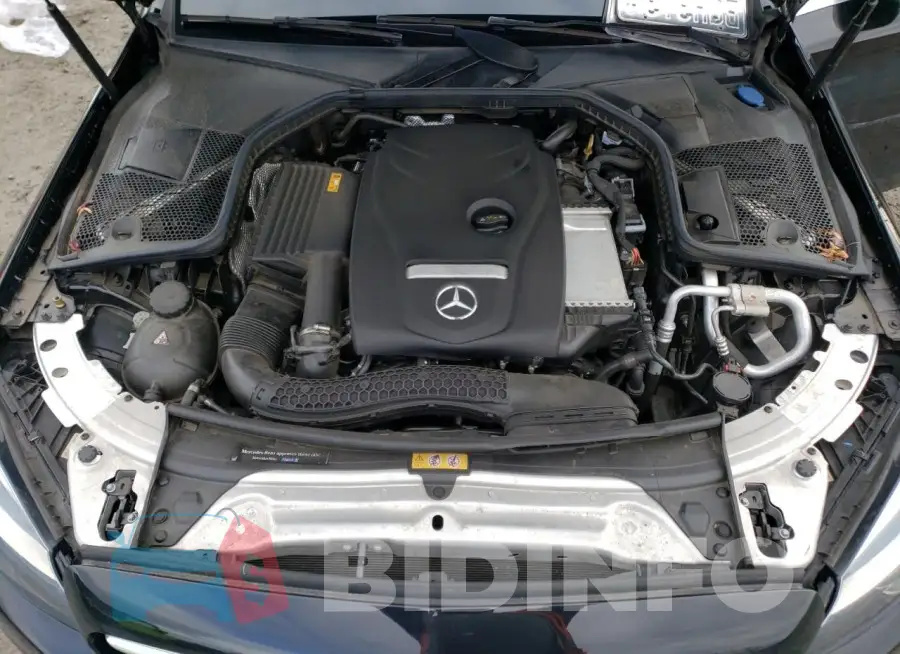 55SWF4JBXJU281886 Photo# 11