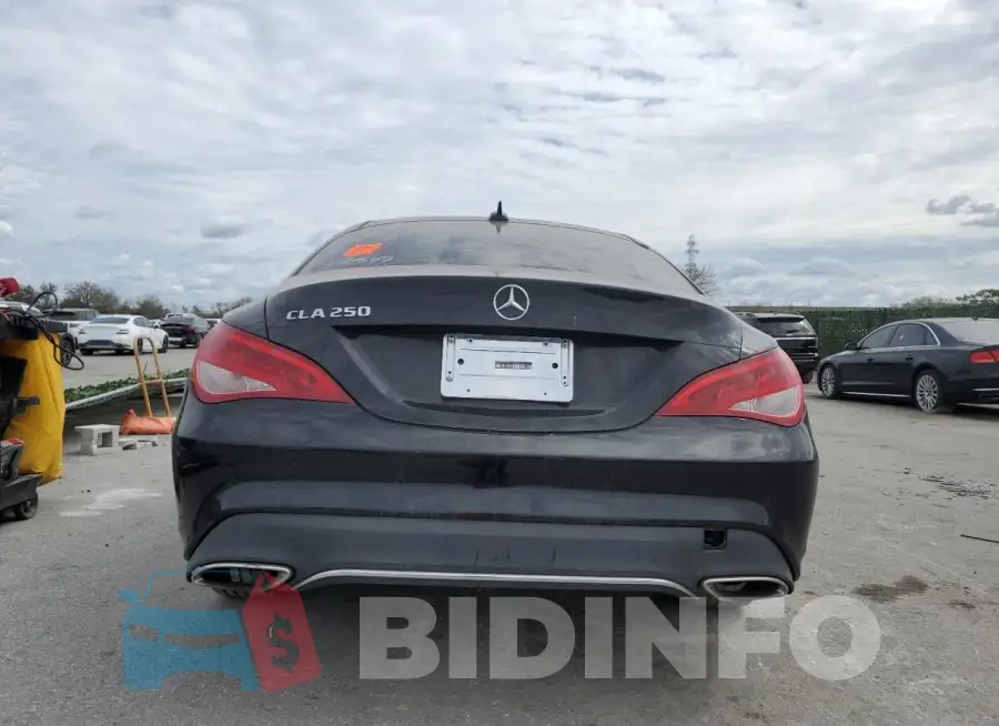 WDDSJ4EB9JN610013 Photo# 6