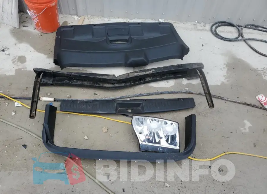 2C4RDGEG8KR711755 Photo# 13