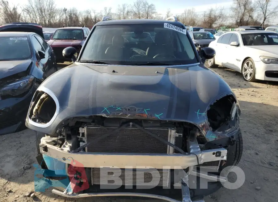 WMZYT5C33J3E60897 Photo# 5