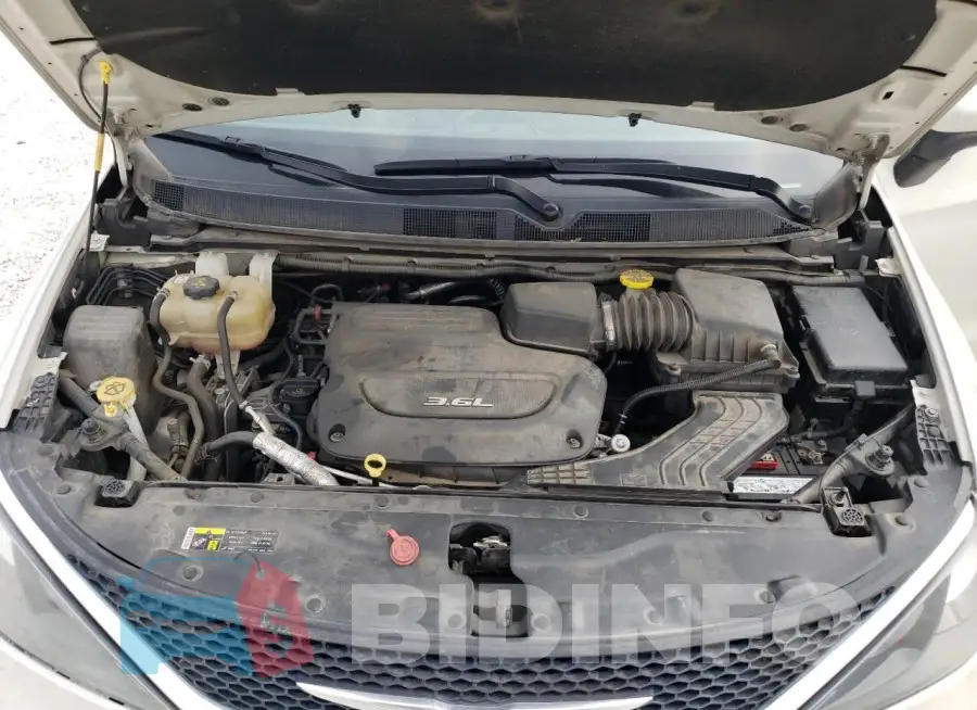 2C4RC1DGXHR770557 Photo# 12