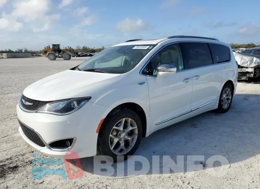 2C4RC1GG6LR249825 Photo# 1