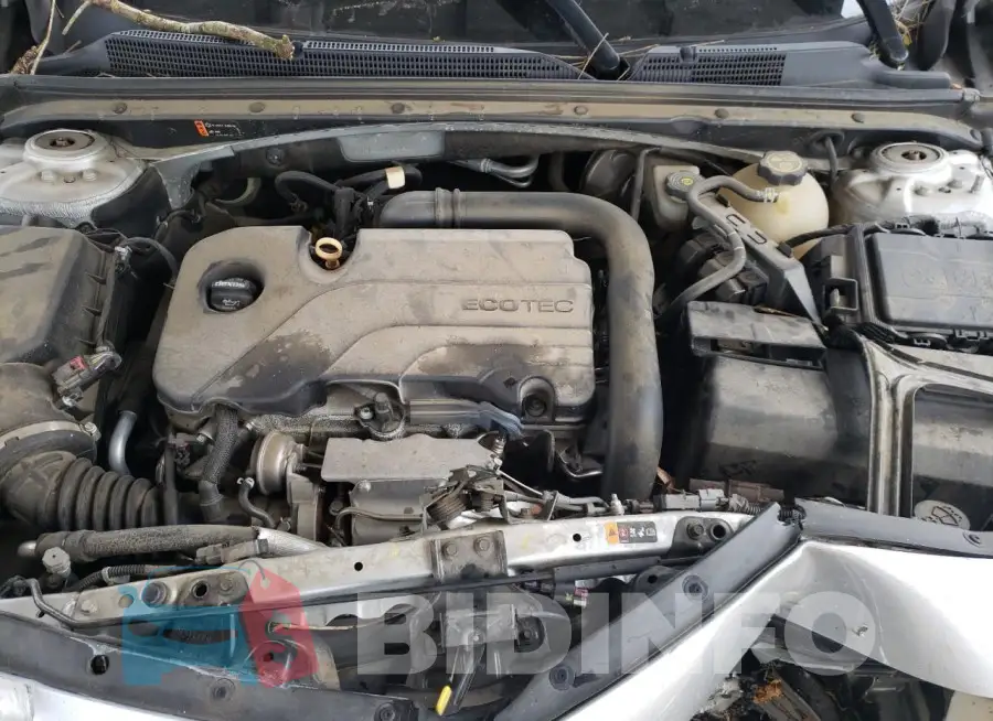 1G1ZD5ST0JF241533 Photo# 11