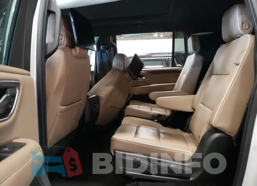 1GNSKFKD9MR201474 Photo# 11