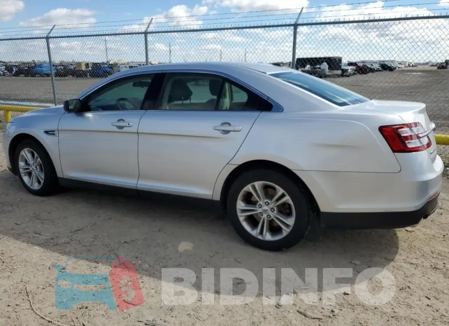 1FAHP2D81GG137983 Photo# 2
