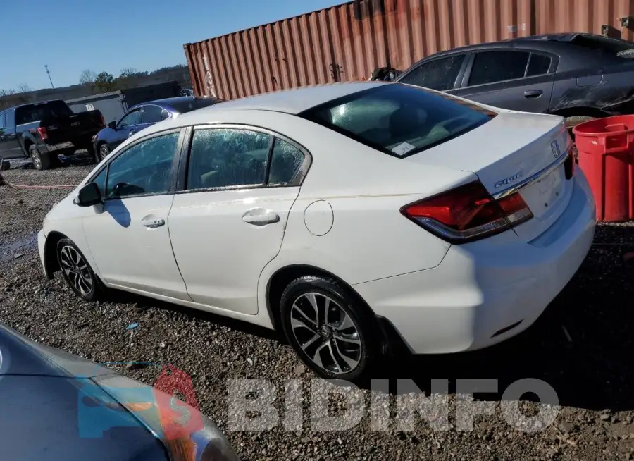 19XFB2F84FE029403 Photo# 2