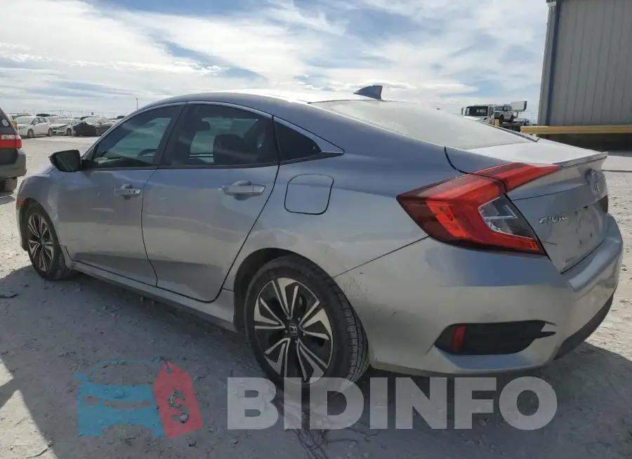 19XFC1F70HE029433 Photo# 2