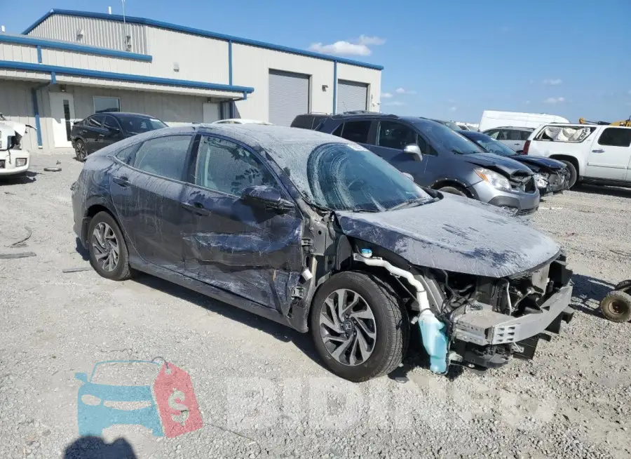 19XFC2F78HE014216 Photo# 4