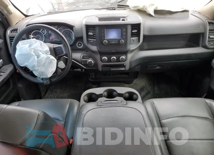 3C6UR5CJ2KG632755 Photo# 8