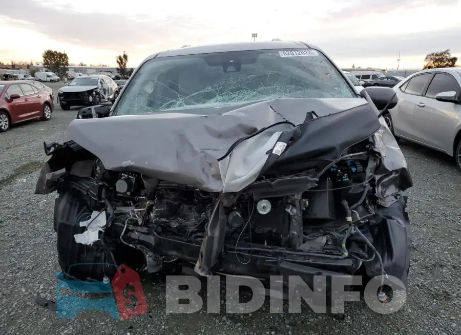 5TDKZ3DCXJS946593 Photo# 5