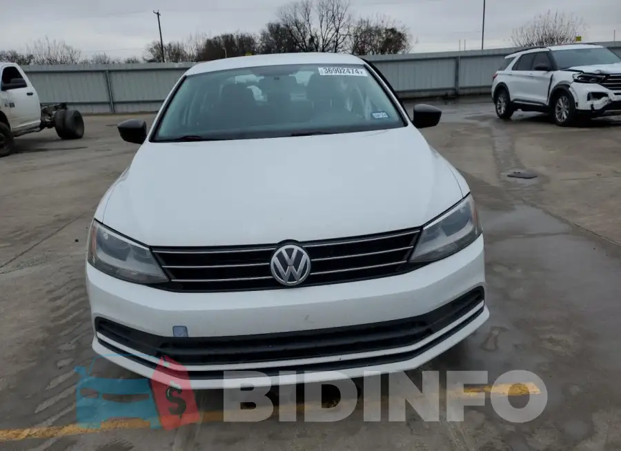 3VW267AJ7GM395161 Photo# 5