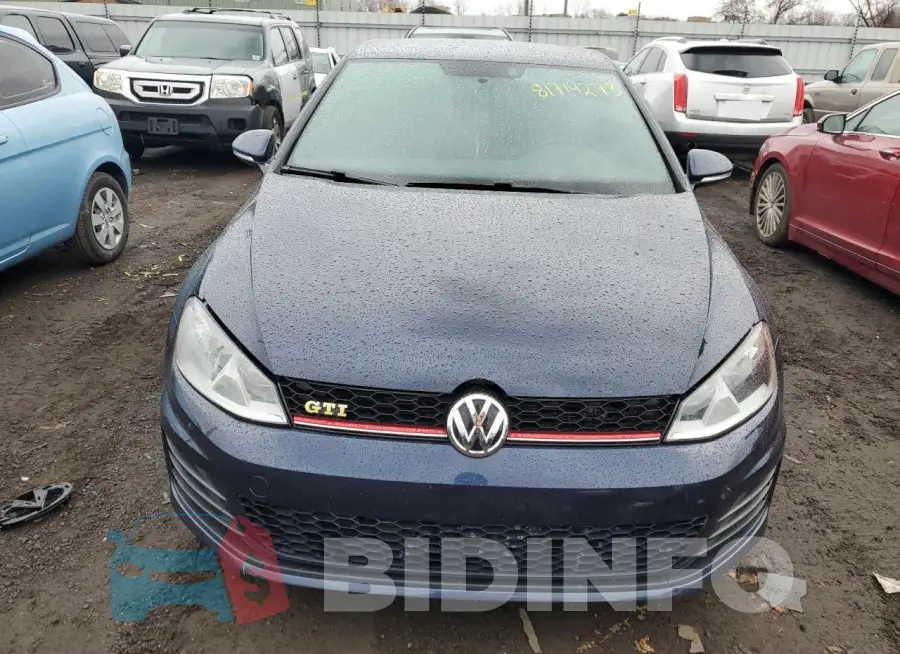 3VW5T7AU0HM043556 Photo# 5