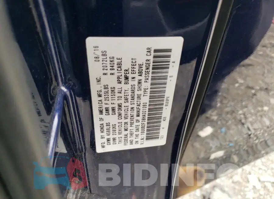 19UUB2F38HA001090 Photo# 12