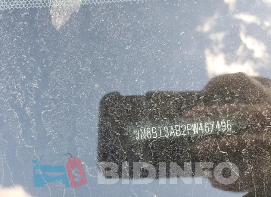 JN8BT3AB2PW467496 Photo# 13