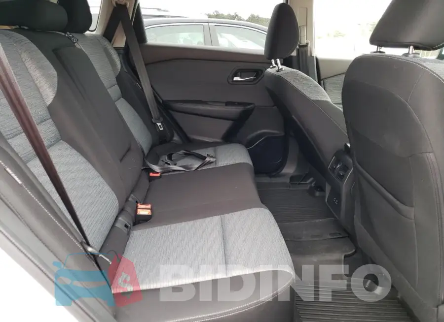JN8BT3BBXPW460827 Photo# 11