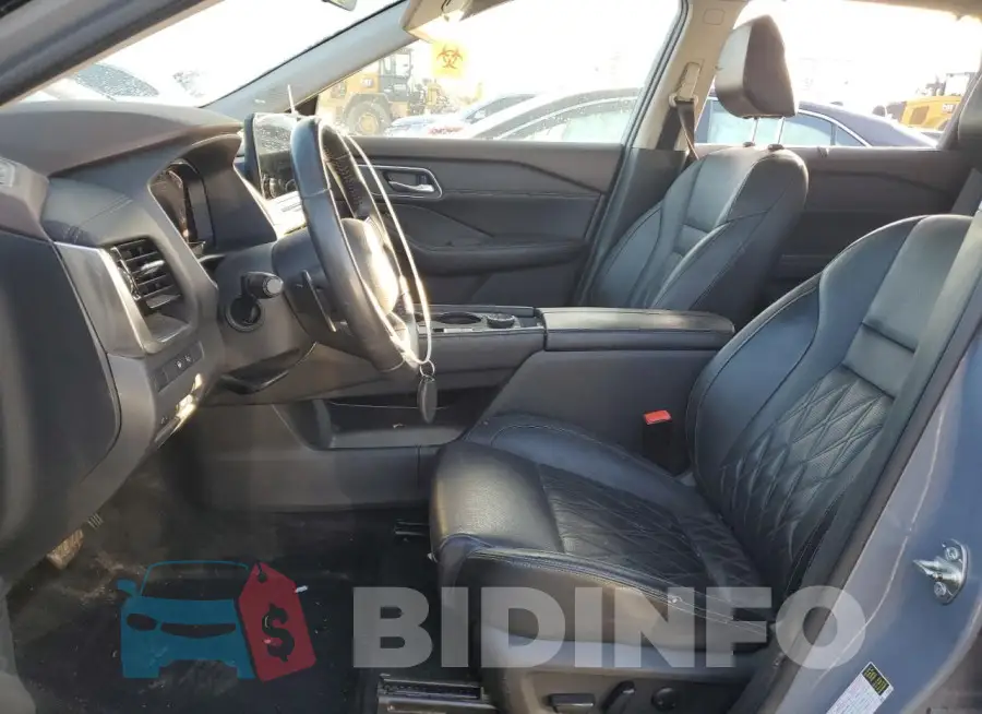 JN8BT3DDXNW273843 Photo# 7