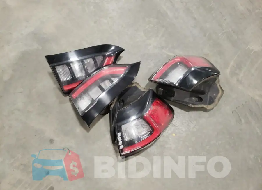 1C4PJMBN0KD207687 Photo# 12