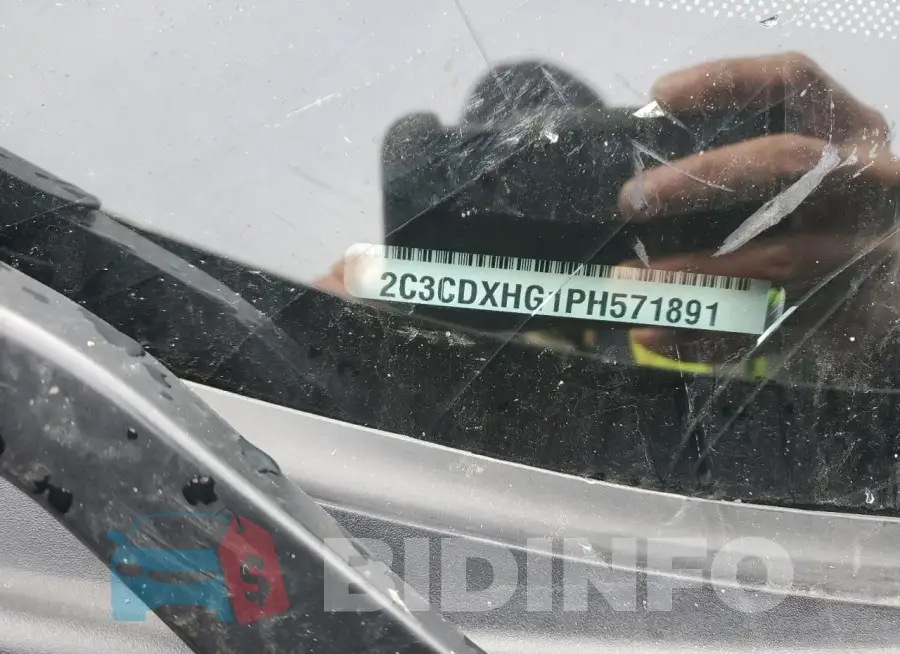 2C3CDXHG1PH571891 Photo# 12