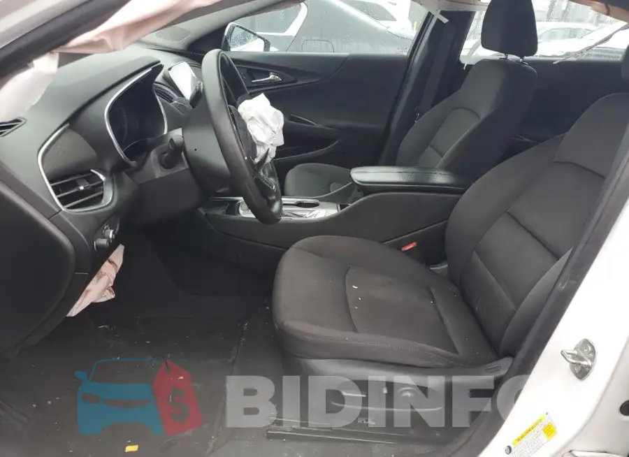 1G1ZD5ST0LF124411 Photo# 7