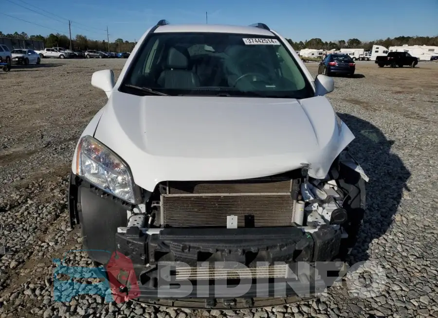 3GNCJLSB1GL264682 Photo# 5
