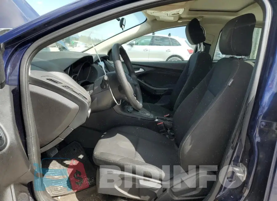 1FADP3M24HL322778 Photo# 7