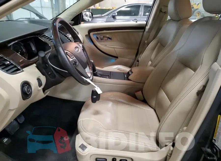 1FAHP2F84FG207682 Photo# 7