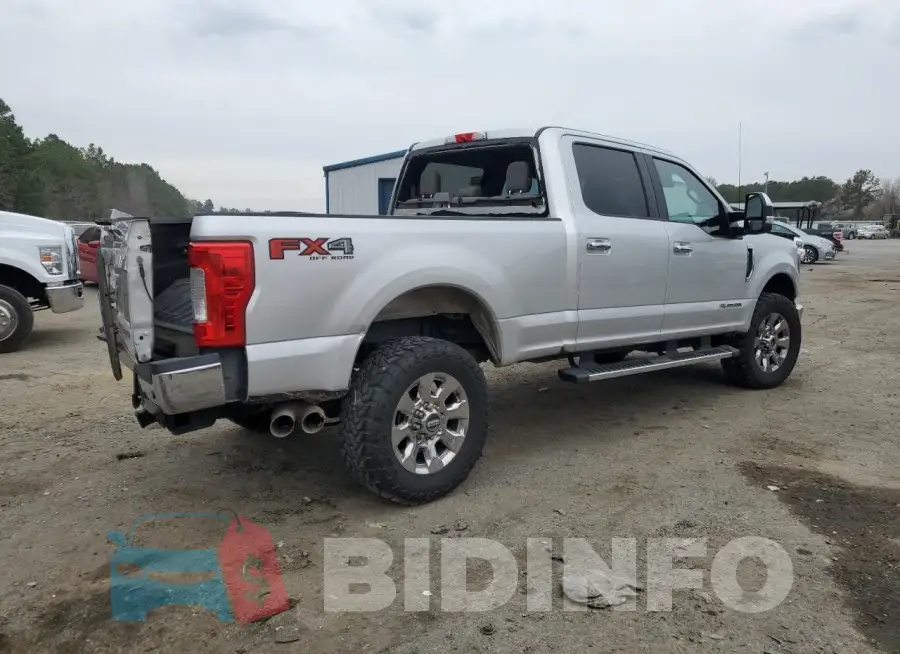1FT7W2BT6JEB18719 Photo# 3