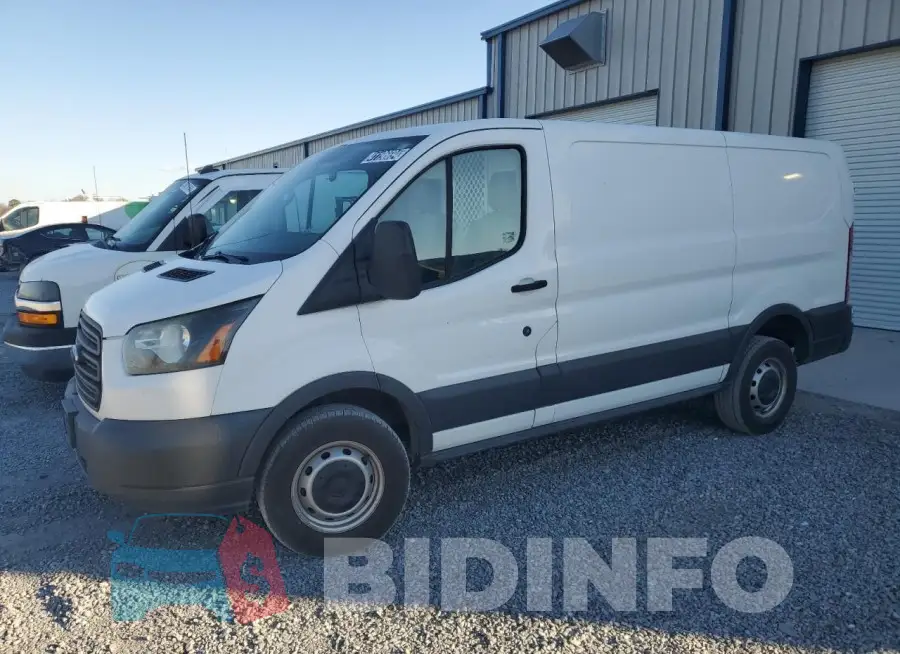 1FTNR1ZM8FKB10895 Photo# 1
