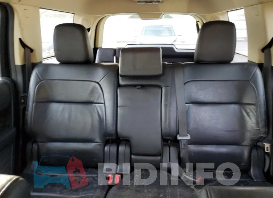 2FMHK6D83HBA01228 Photo# 10