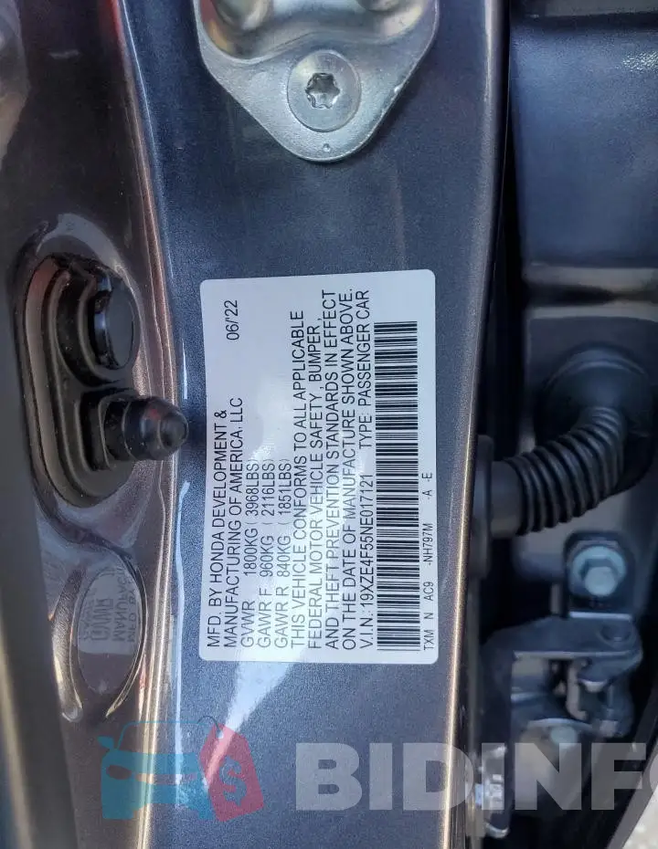 19XZE4F55NE017121 Photo# 12