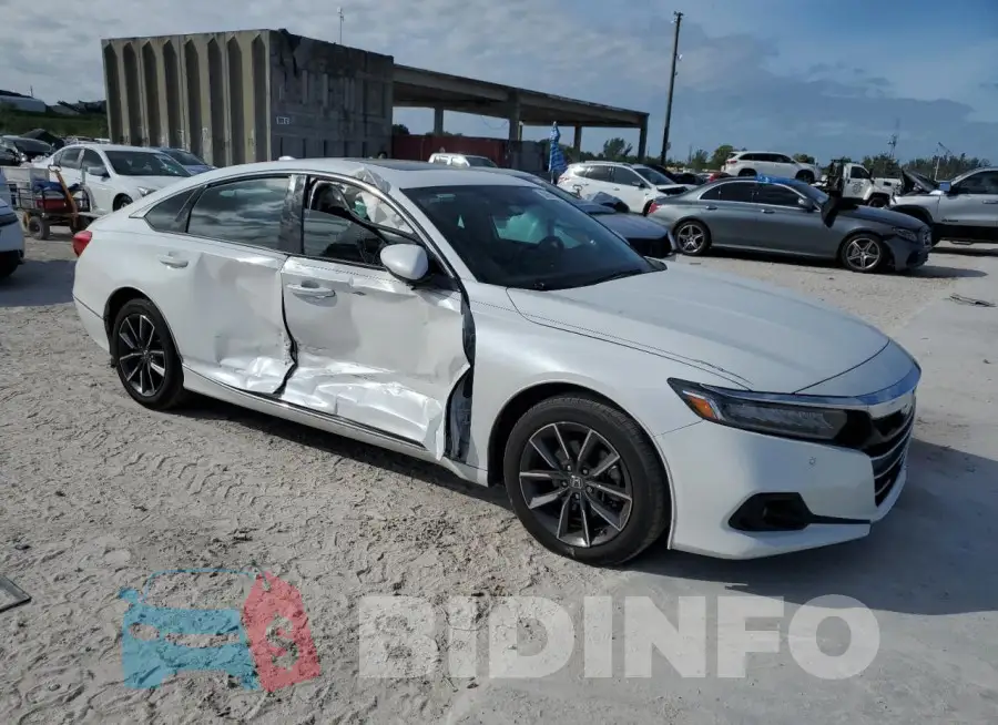 1HGCV1F52MA048172 Photo# 4