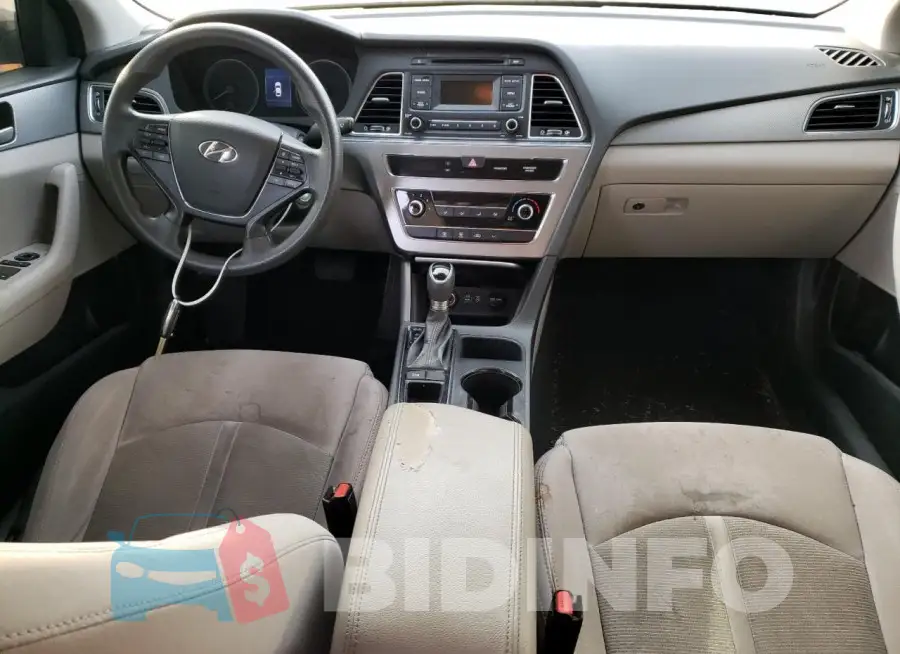 5NPE24AF3HH560748 Photo# 8