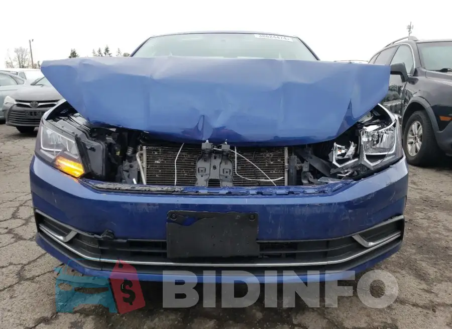 1VWAT7A38GC051135 Photo# 5