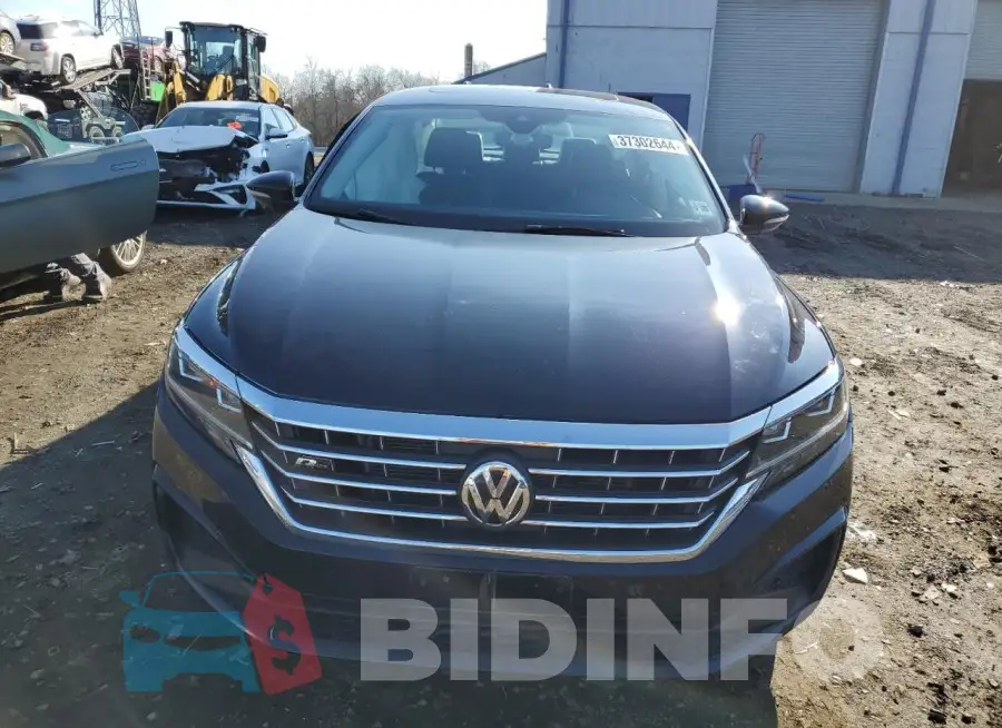 1VWMA7A39LC011255 Photo# 5