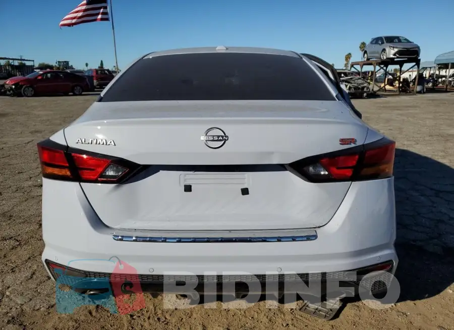 1N4BL4CV1PN383951 Photo# 6