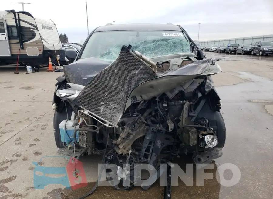 JN8AE2KP6F9127744 Photo# 5