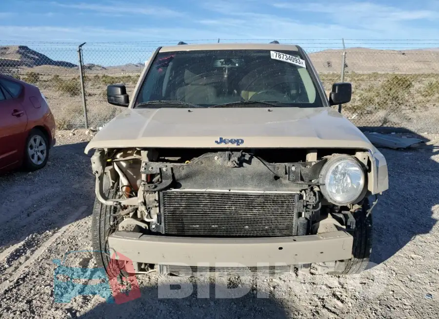 1C4NJPBB9HD136741 Photo# 5