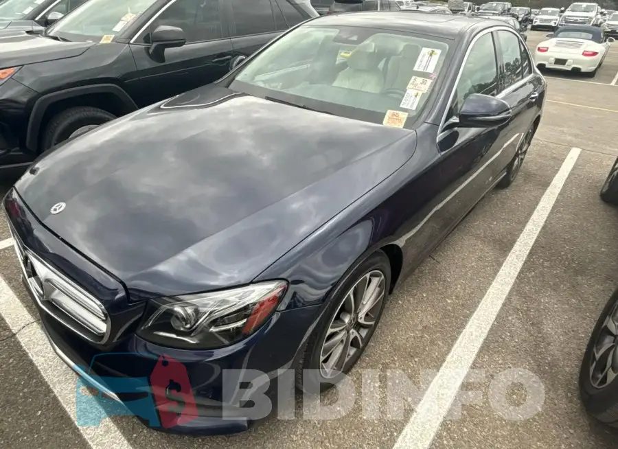 WDDZF6JB2LA709851 Photo# 2