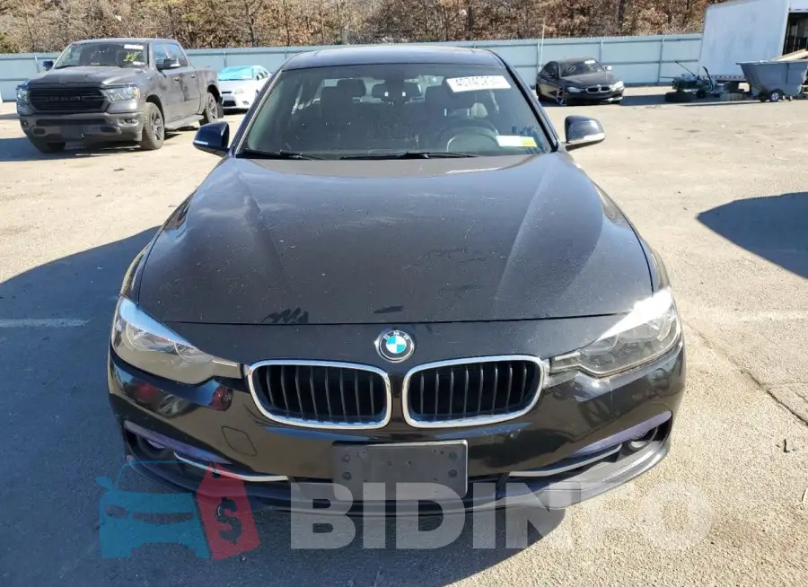 WBA8D9G52HNT90740 Photo# 5