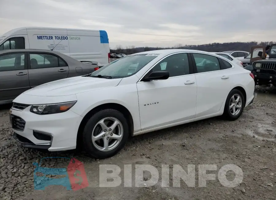 1G1ZB5ST5HF102773 Photo# 1