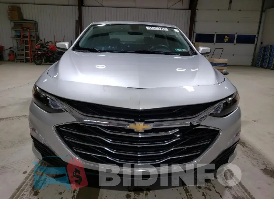 1G1ZD5ST3NF132201 Photo# 5