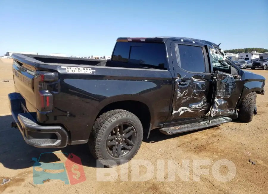 3GCPYFED5KG223154 Photo# 3