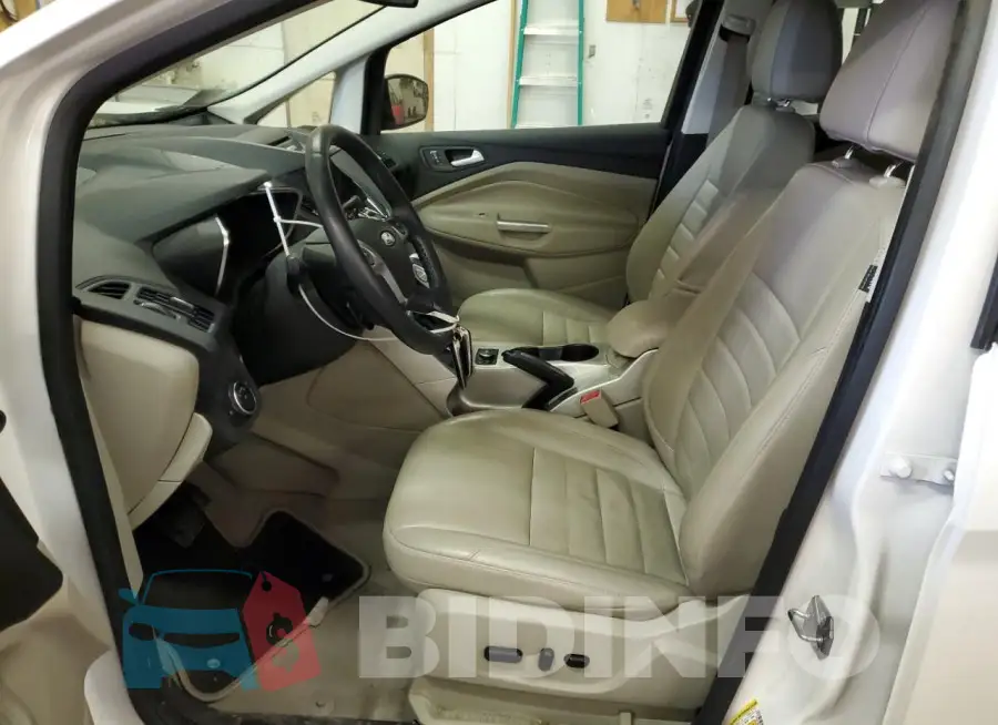 1FADP5CU7FL110033 Photo# 7