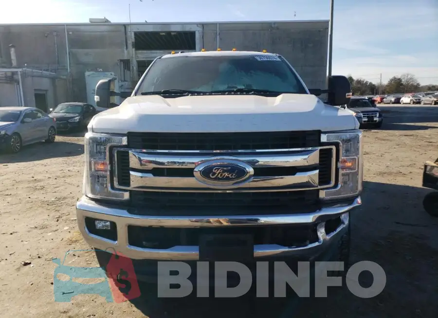 1FT7X2B66KED78742 Photo# 5