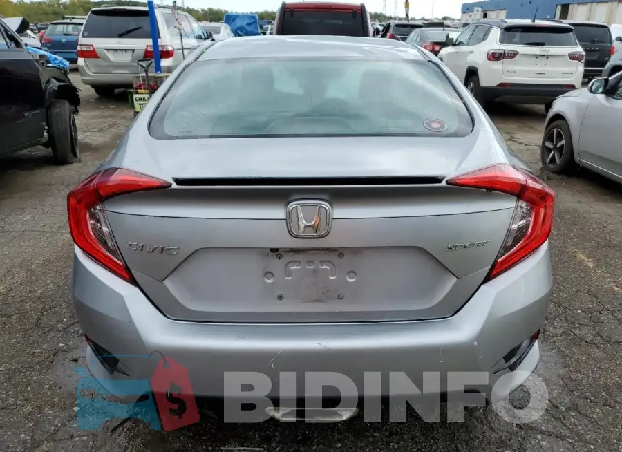 19XFC2F82KE013224 Photo# 6