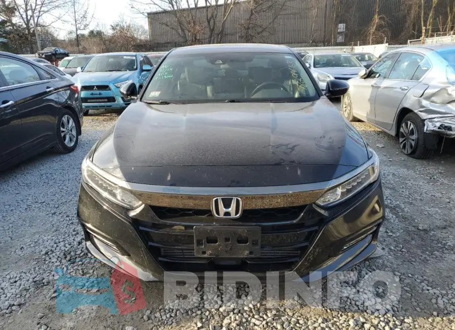 1HGCV1F39KA117192 Photo# 5