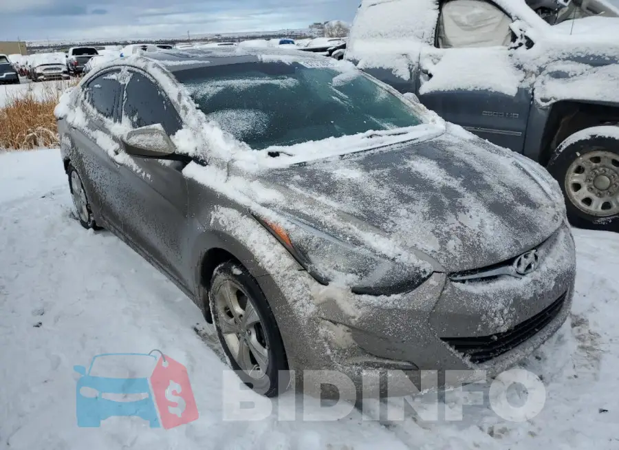5NPDH4AE3GH720143 Photo# 4