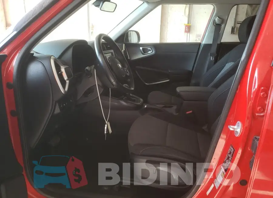 KNDJ63AU9L7002752 Photo# 7